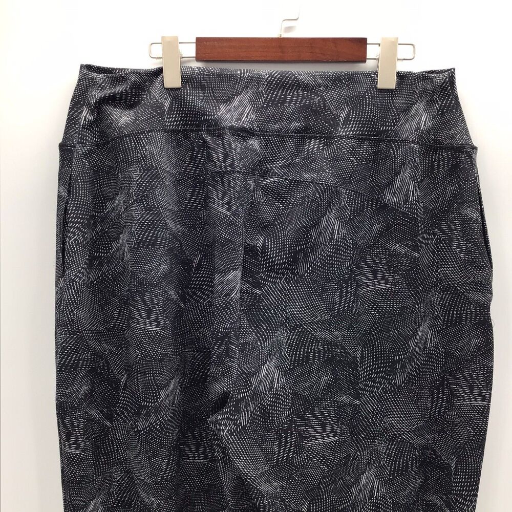 Rachel Zoe Womens 3X Pull On Jogger Pants Black White Stretch Casual Travel - Picture 8 of 16